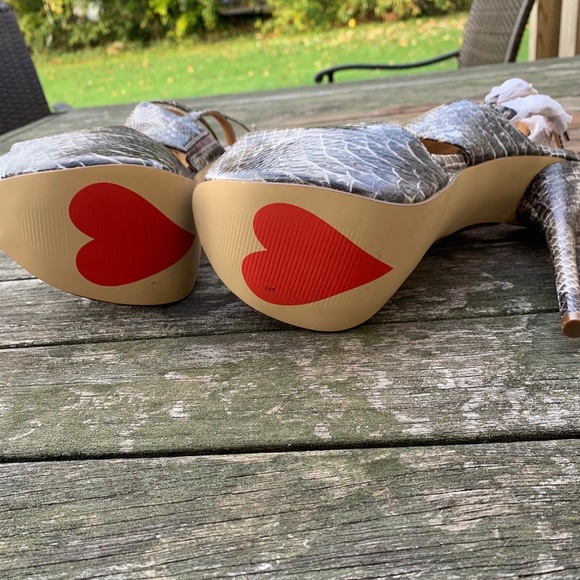 Lui Chung Snakeskin Open Toe Strappy Platform Heel - Picture 6 of 7